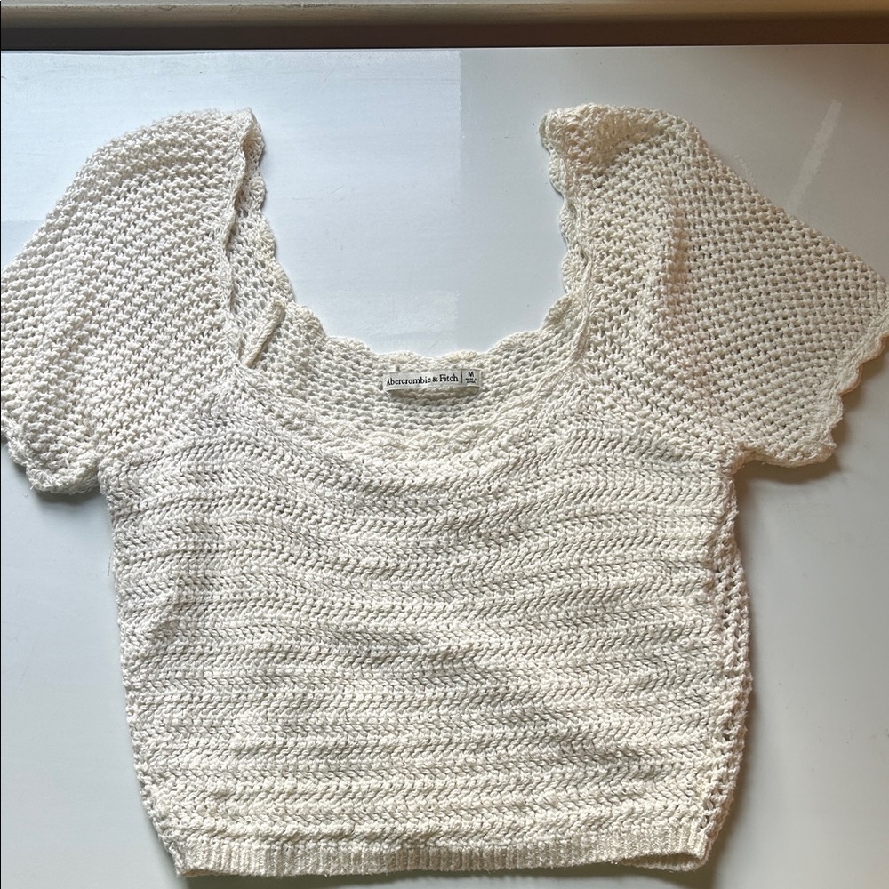 Abercrombie & Fitch Ivory Knit Cropped Top